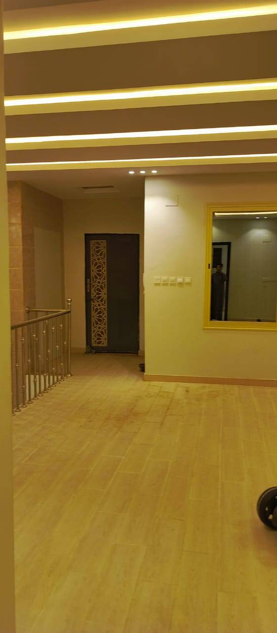 فلة دورين وملحق - صورة 1